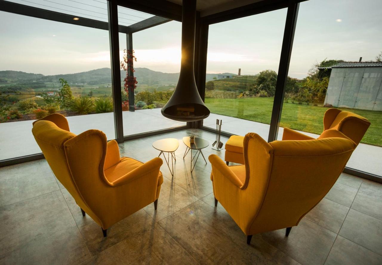 Bed and Breakfast Morus Estate Dobrovo Exterior foto